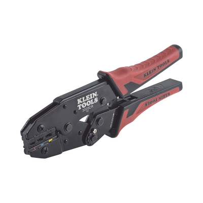 Pinza Ponchadora / Terminales Aislados 10-22 AWG / Acción Compuesta / Tres Cavidades / Doble Agarre